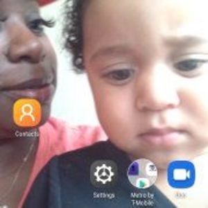 Meet your Posher, Laura